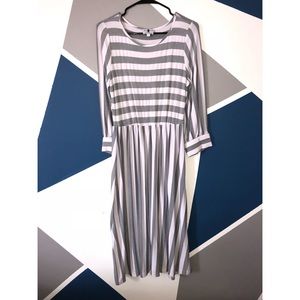 Dainty Jewell’s Dress